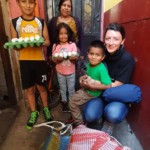 mi futuro pintando san pedro la laguna feeding poor people 4
